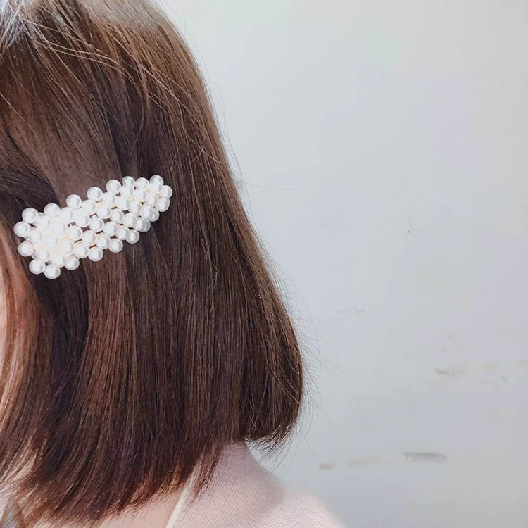 Pearl hairpin simple and practical personality triangle side clip