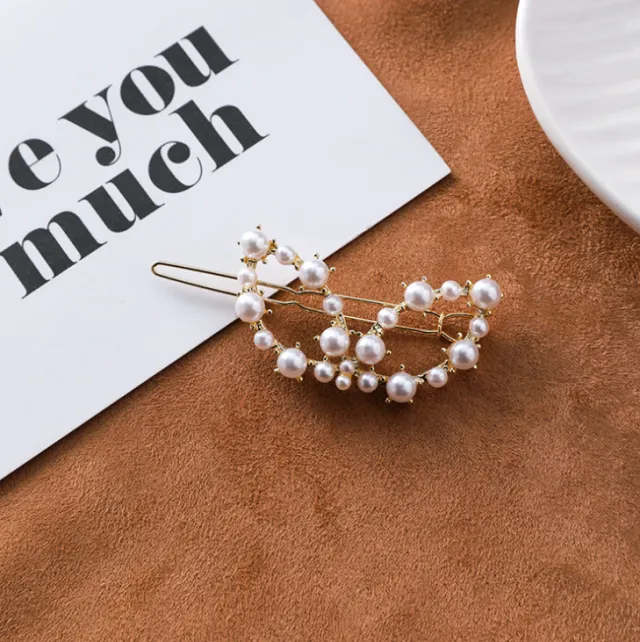 Japan and South Korea simple love circle a word clip five pointed star triangle geometry pearl hairpin bangs clip G - Shop at LoveMi