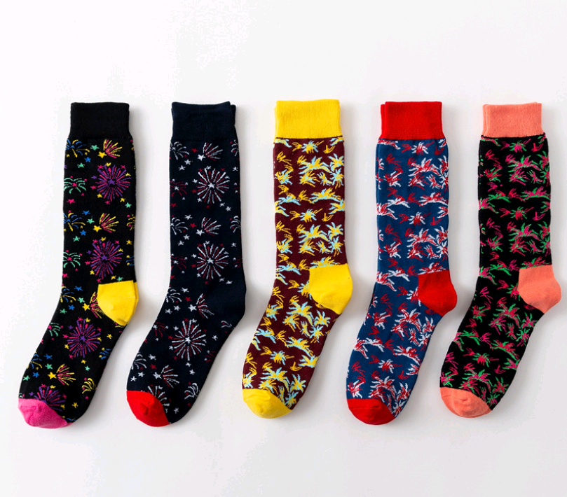 autumn and winter women's socks, tube art fireworks, national wind painting, female socks, cotton personality, colorful socks, female new