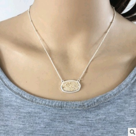 Electroplated silver resin alloy necklace short necklace chain plating effect color resin necklace