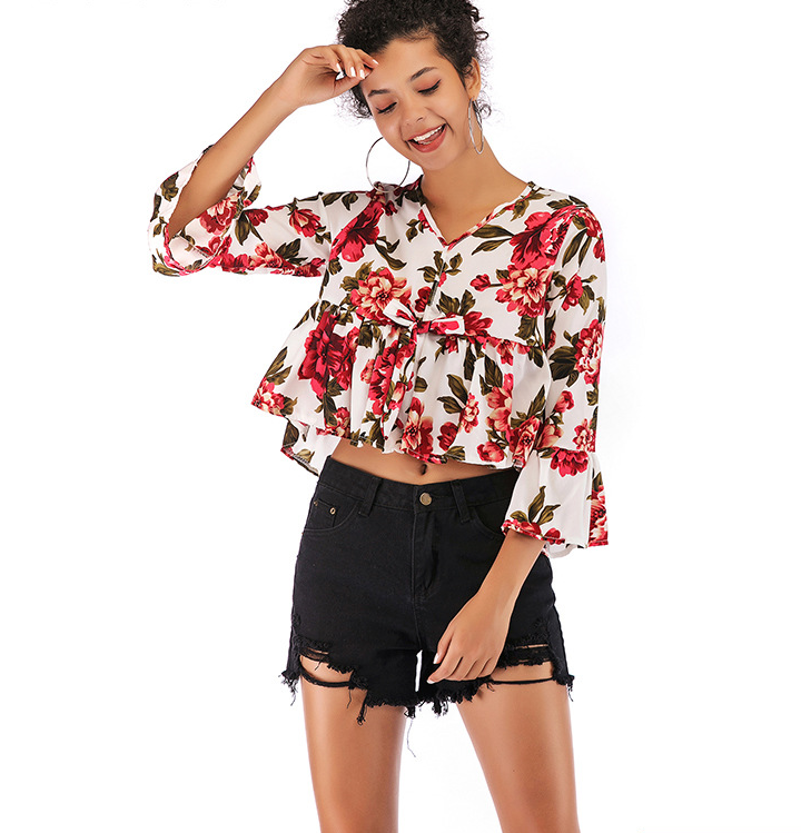 Amazon hot Europe and America women's new V-neck trumpet sleeve printed chiffon shirt female navel short coat