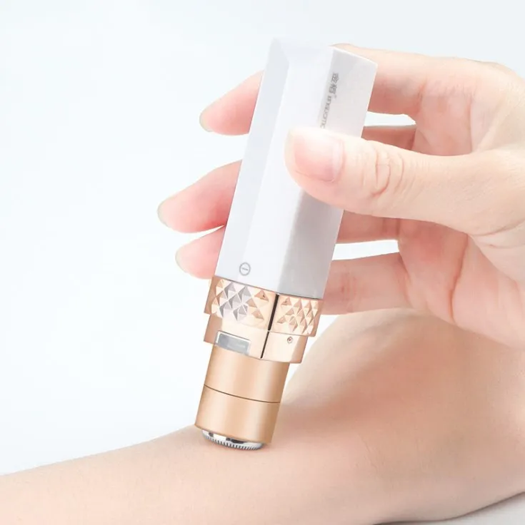 Hair removal instrument - White