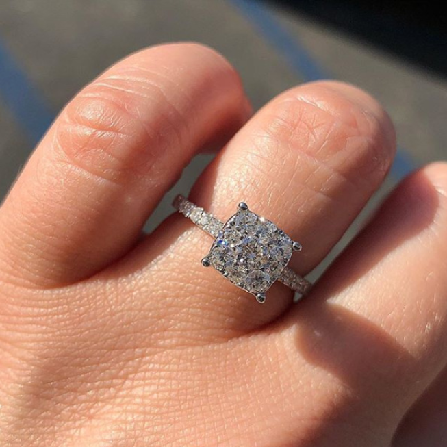 Cross-border hot gilded inlaid full diamond ladies jewelry white gold creative square diamond ring