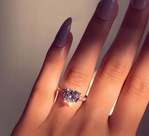 Inlaid AAA Zircon Heart-shaped Ring Wish New Engagement Party