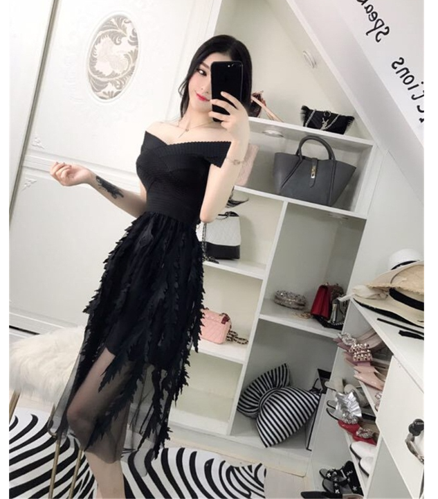 Women's one-necked strapless dress, ladies temperament, slim dinner, black bridesmaid dress, evening dress