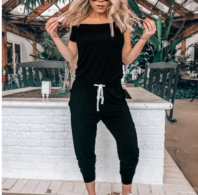 Spring and summer women's off-the-shoulder short-sleeved pocket with slanted shoulder jumpsuit