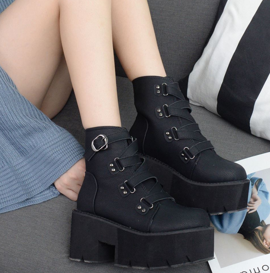 Muffin platform Martin boots women's new autumn comfortable cross straps ankle boots