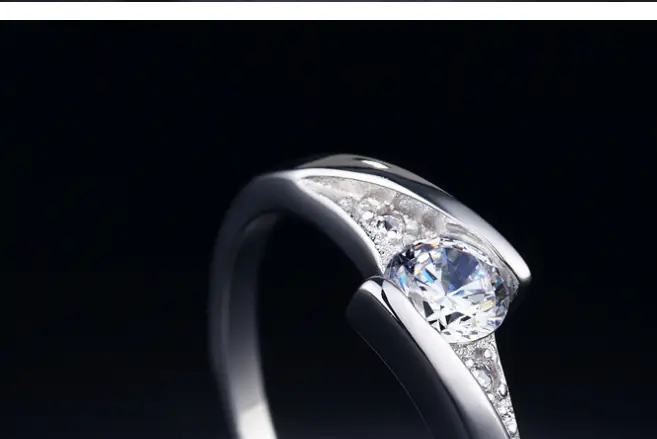 Fashion classic jewelry High quality inlaid zircon plated white gold ladies ring factory outlet