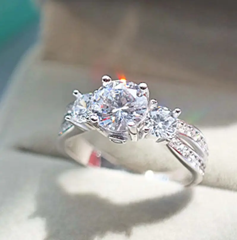 Platinum Exaggerated Vintage Ring European Middle Eastern Country Hot Jewelry Luxury Women's Diamond Ring