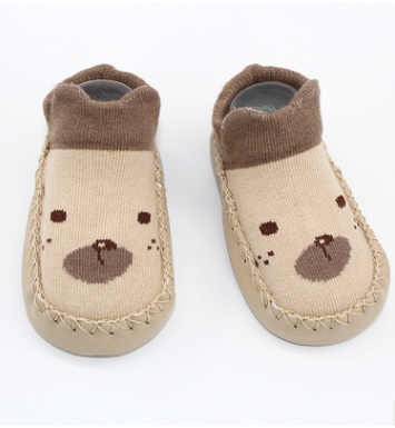 Cartoon baby non-slip shoes in Brown bear