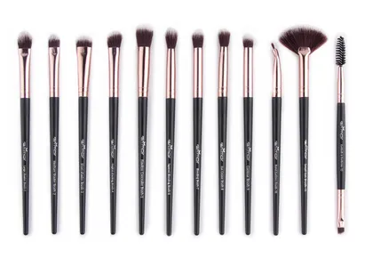 12 eye shadow brush nose shadow high light repair capacity shadow eyebrow brush portable novice makeup brush set Black - Shop at LoveMi