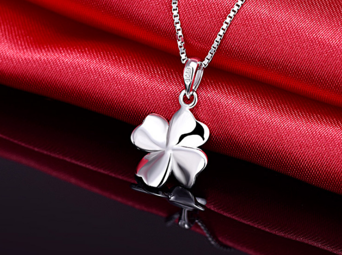 Up to 925 Sterling Silver Silver Bollywood exquisite Korean clover Pendant Necklace Jewelry Taobao selling female