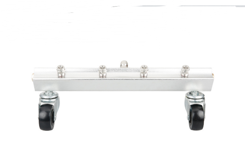 Щетка для чистки днища автомобиля