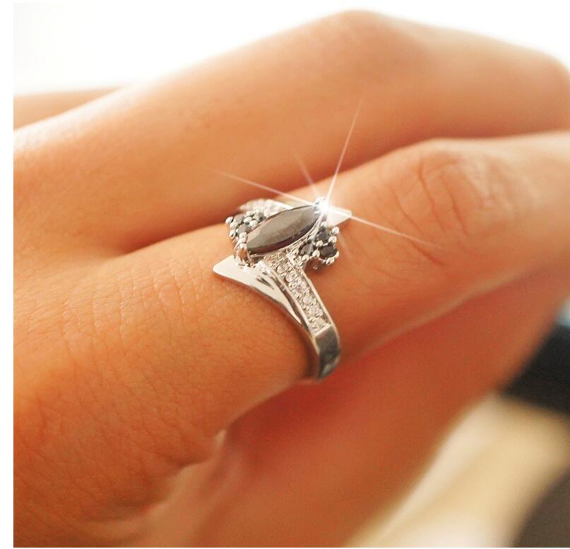 White gold-filled zircon crystal black diamond ring