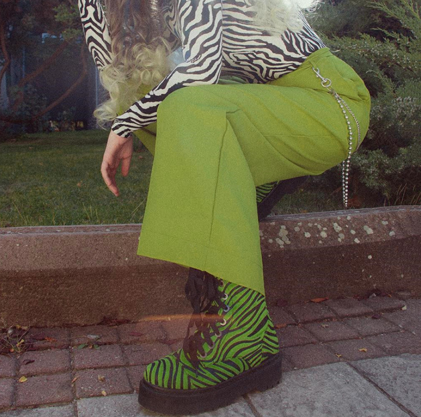 Wide leg pants female Europe and the United States summer hot metal chain decoration loose wild casual wide leg pants slim trousers