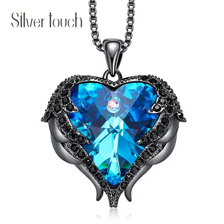 Heart Pendant Necklace - Blue Black