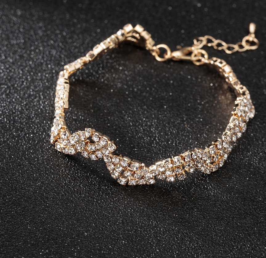 Multi-layer temperament star bracelet