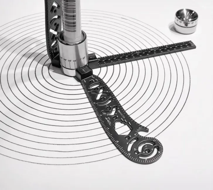 Multi-function Drawing Ruler Painting Creative Pattern Compass Measuring Tool