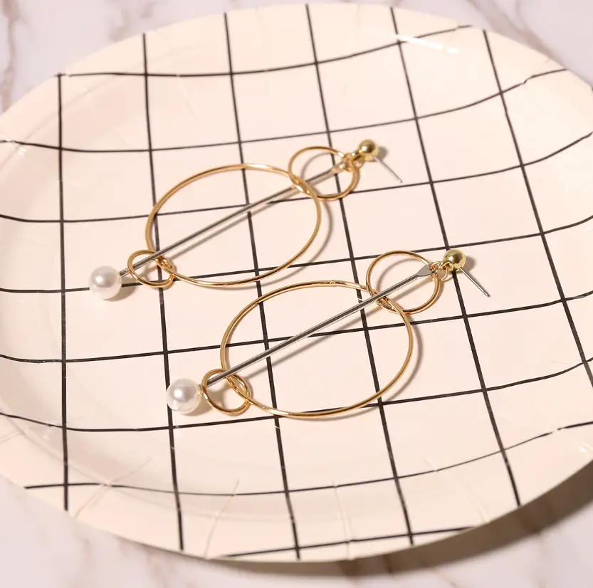 European And American Cross Border Fashion Accessories Personality Exaggerated Tide Models Creative Earrings Gold And Silver Mix Geometric Elements Earrings