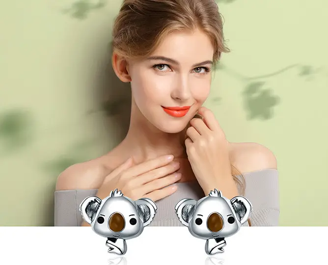Simple fashion earrings