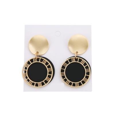 Popular in Europe and America Roman numerals hollow earrings sequin earrings Personality street girl earrings earrings