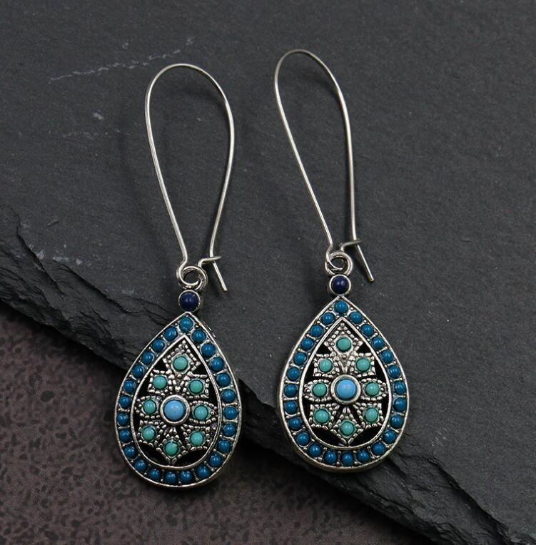 Fashion personality hollow earrings