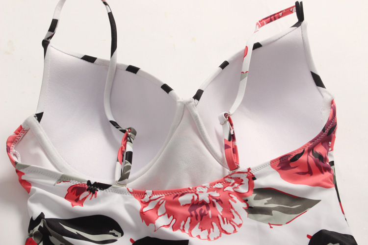 Black and white striped stitching bikini