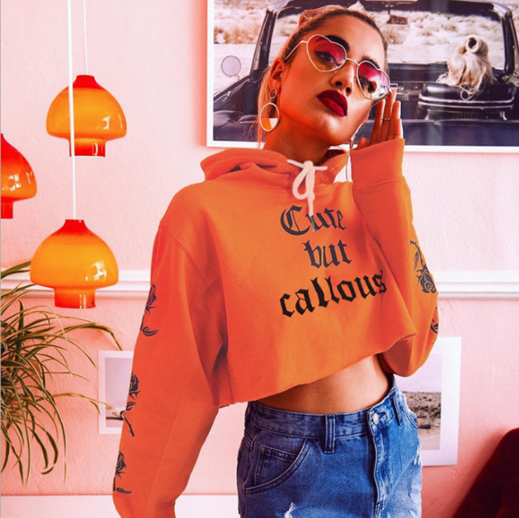 Letter rose print short casual sweater