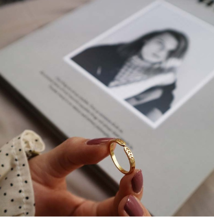 Gold-plated stack of fine gold-plated ring female glossy white cat's eye index finger ring
