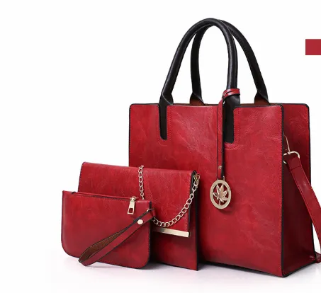 Shoulder Bags - Red