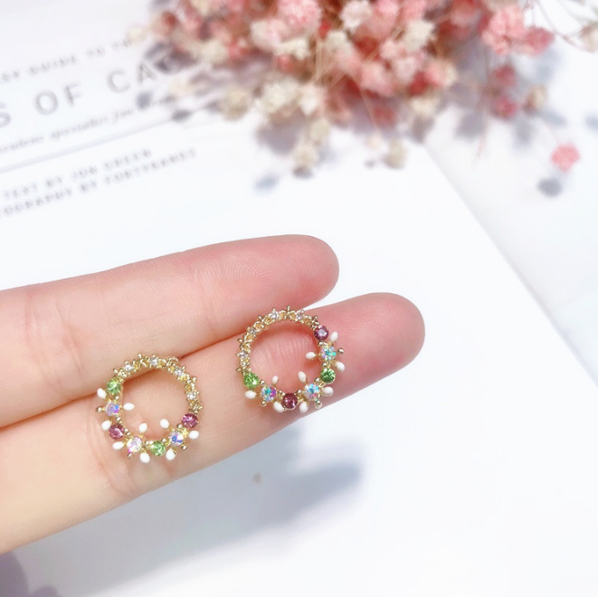 Garland Stud Earrings