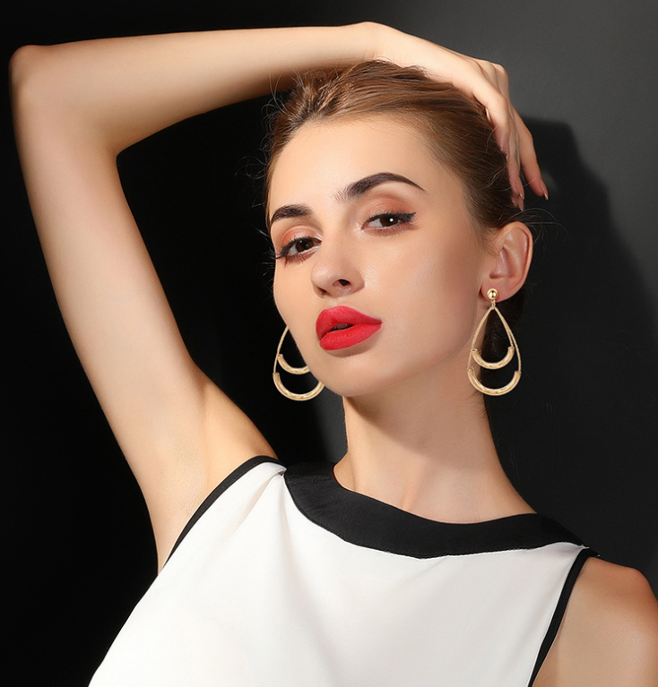 Teardrop earrings