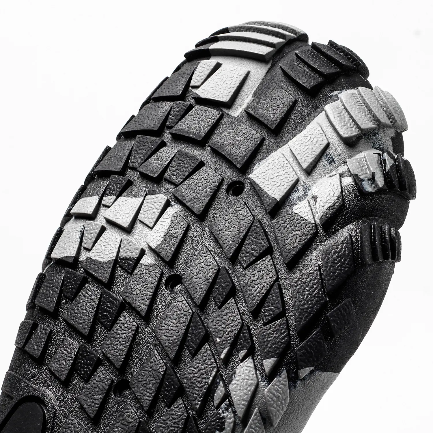 Beautiful wading shoes men's outdoor river ladies