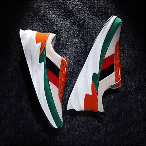 Blade bottom sneakers