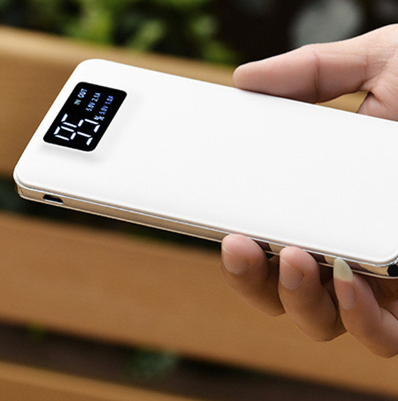 Mobile phone charging treasure - Image 10