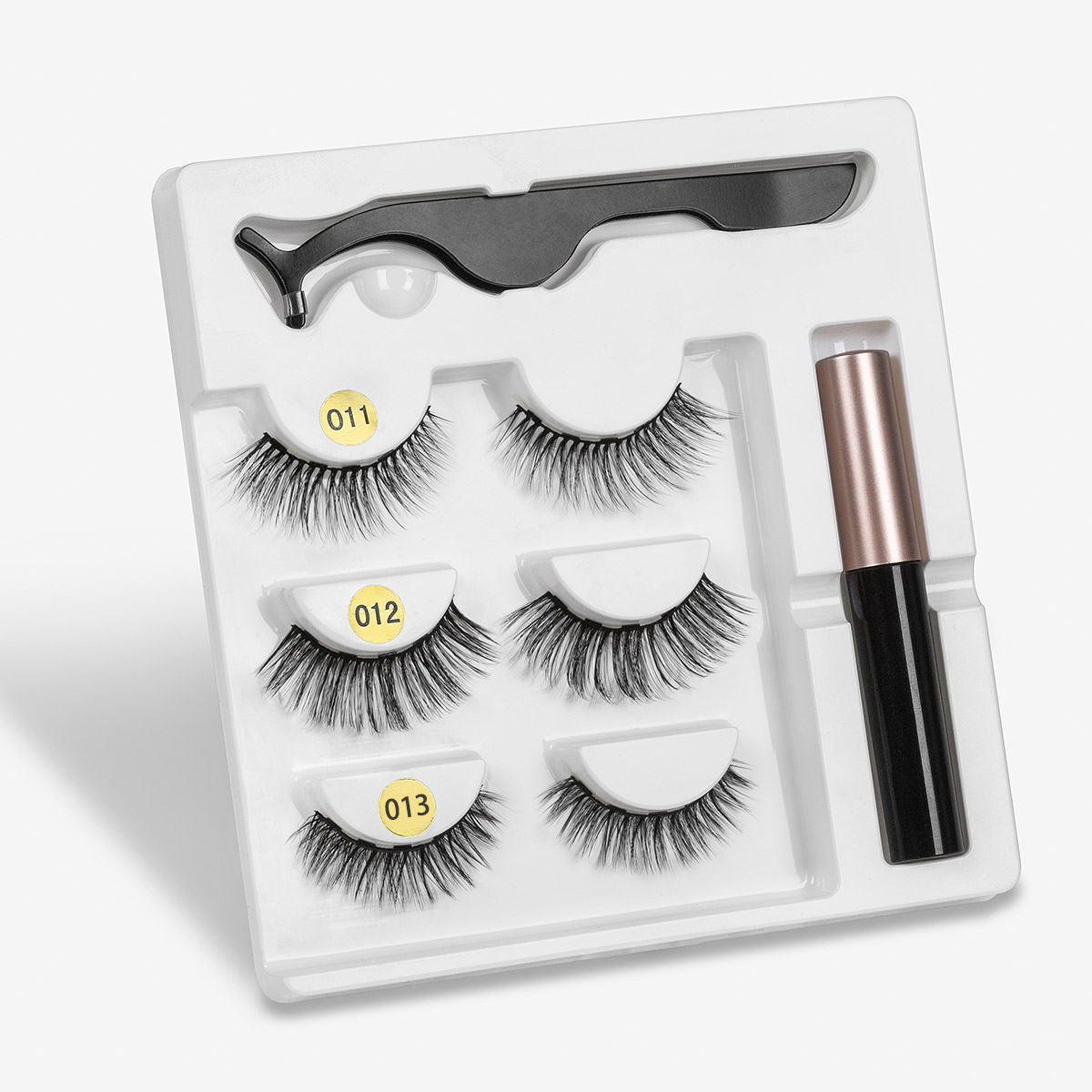 A Pair Of False Eyelashes With Magnets In Fashion 5Pc Mixed F - Shop at LoveMi