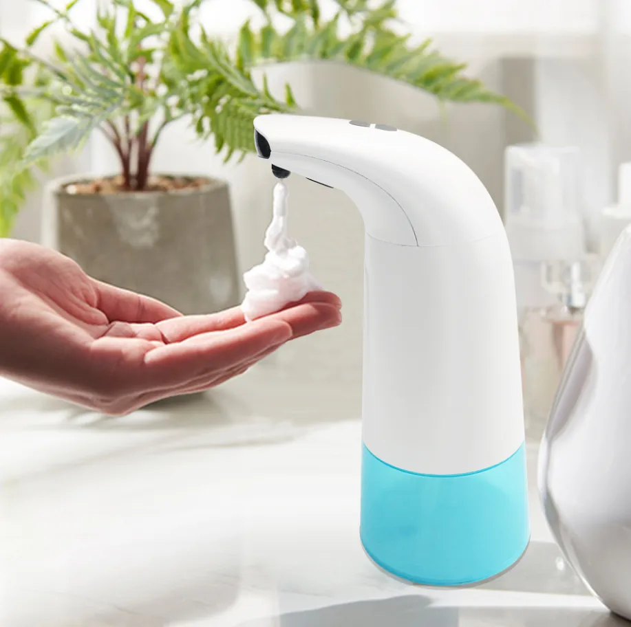 Foaming soap dispenser - White