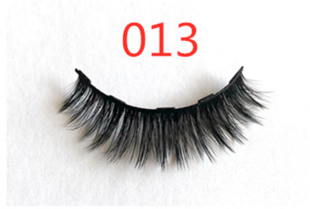 A Pair Of False Eyelashes With Magnets In Fashion 5Pc 013 1 Pair Eyelashes - Shop at LoveMi