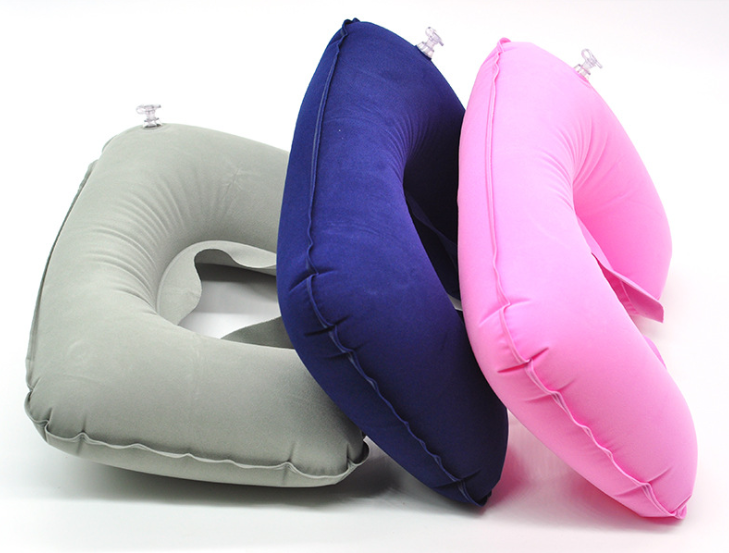 Inflatable U-shaped neck pad