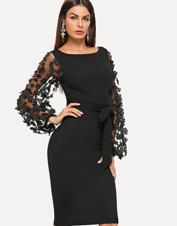 Applique contrast dress