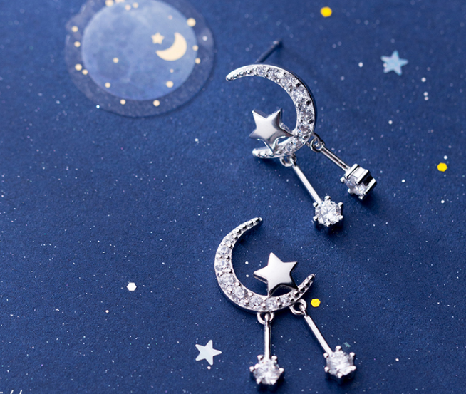 Crescent Bay Sweet Earrings