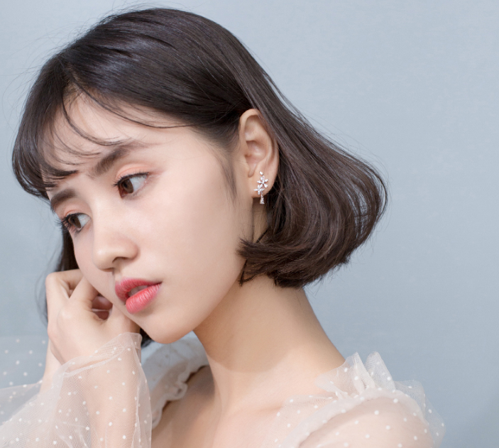 Fringed long earrings