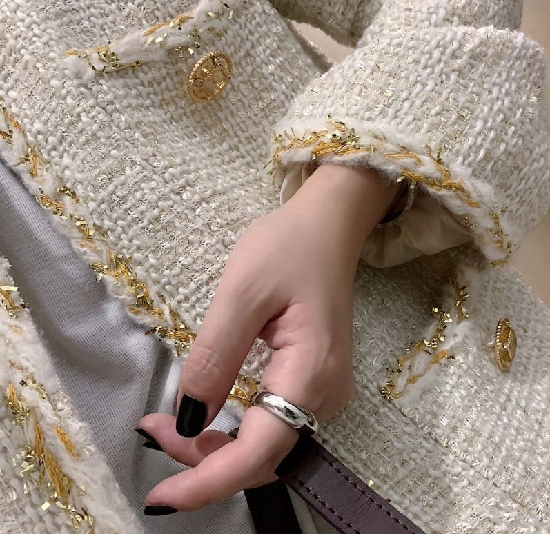 Pocket round neck coat