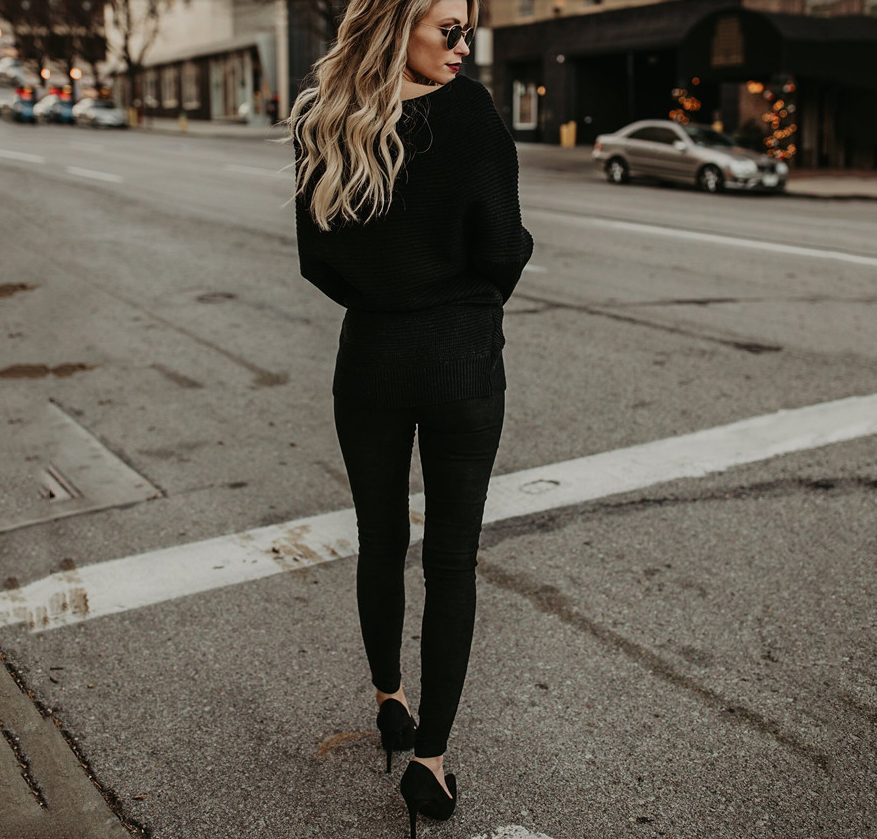 Solid color stitching sweater