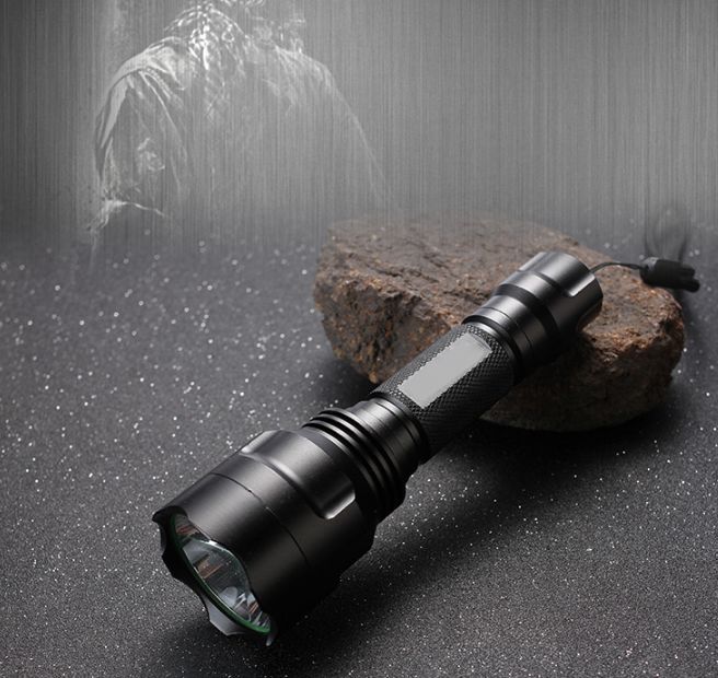 powerful torch — foto 5