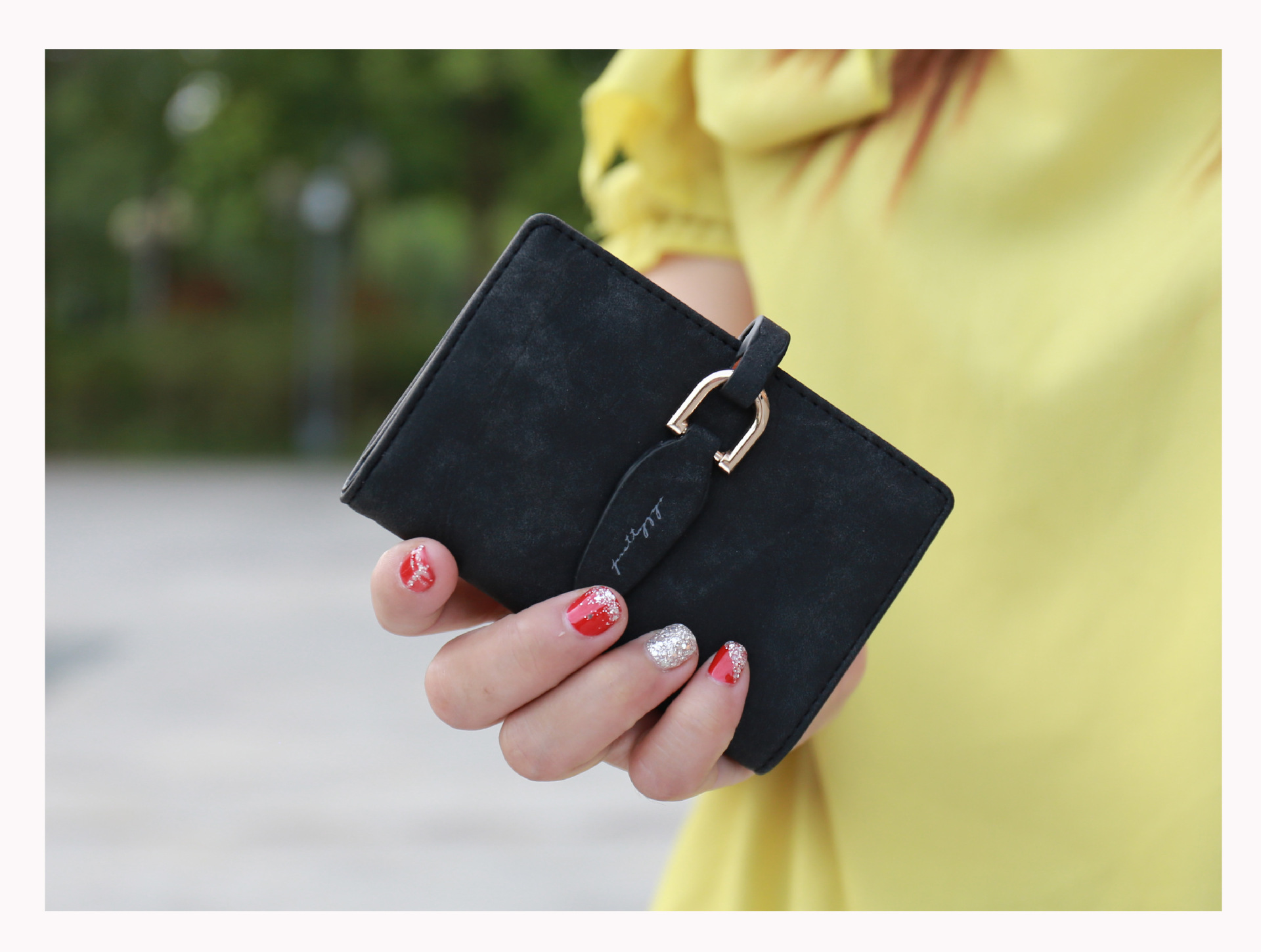 Leaf multi-card small card package