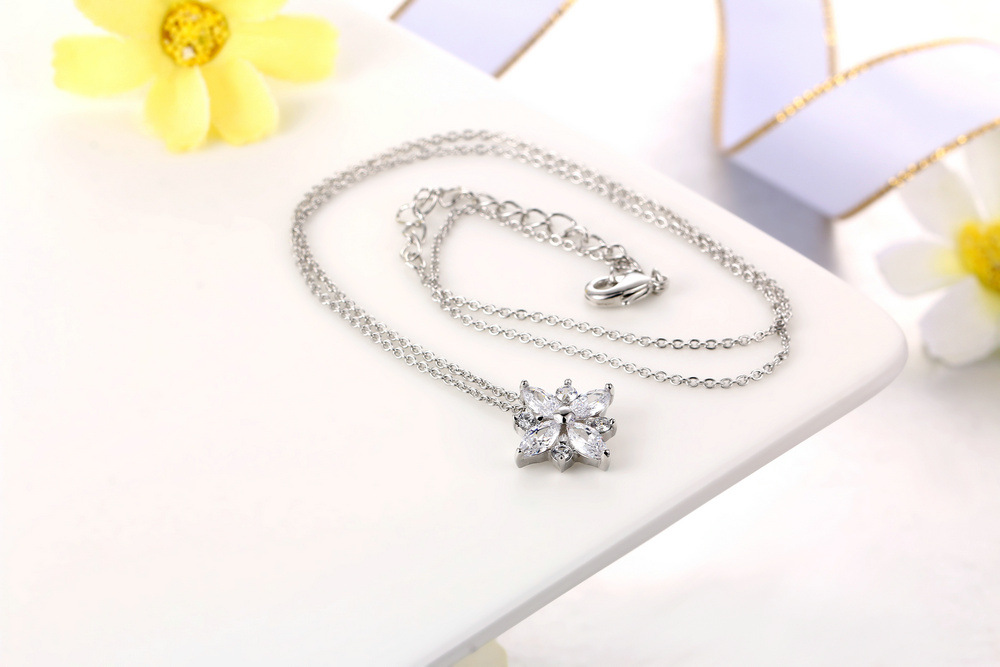 Zircon Flower Pendant Necklace