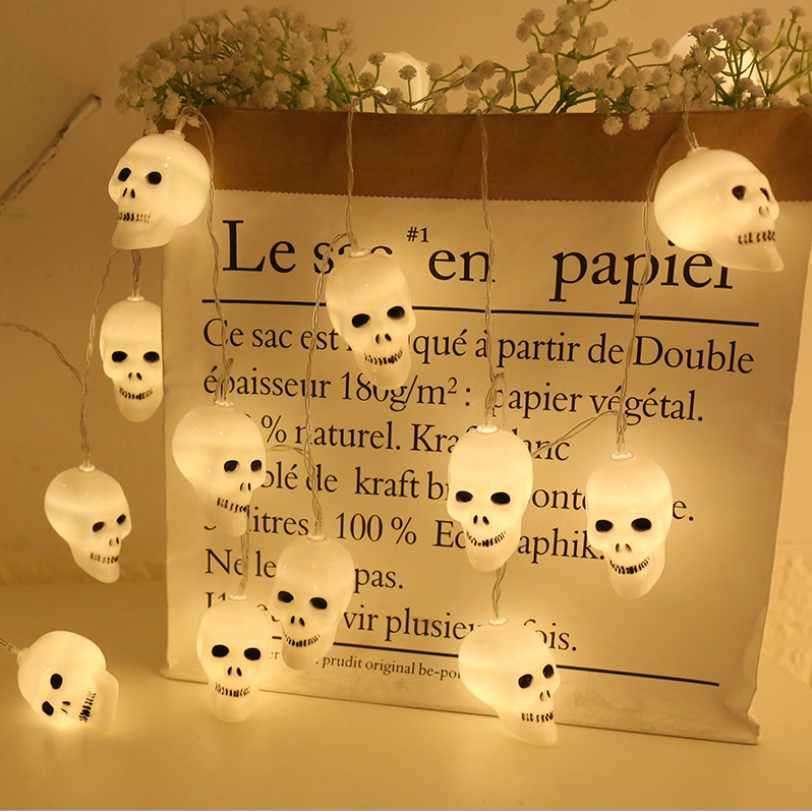 Guirlande lumineuse LED crâne squelette Halloween 1
