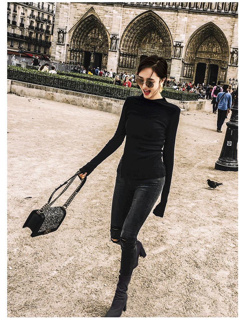 Pointed stovepipe stretch boots