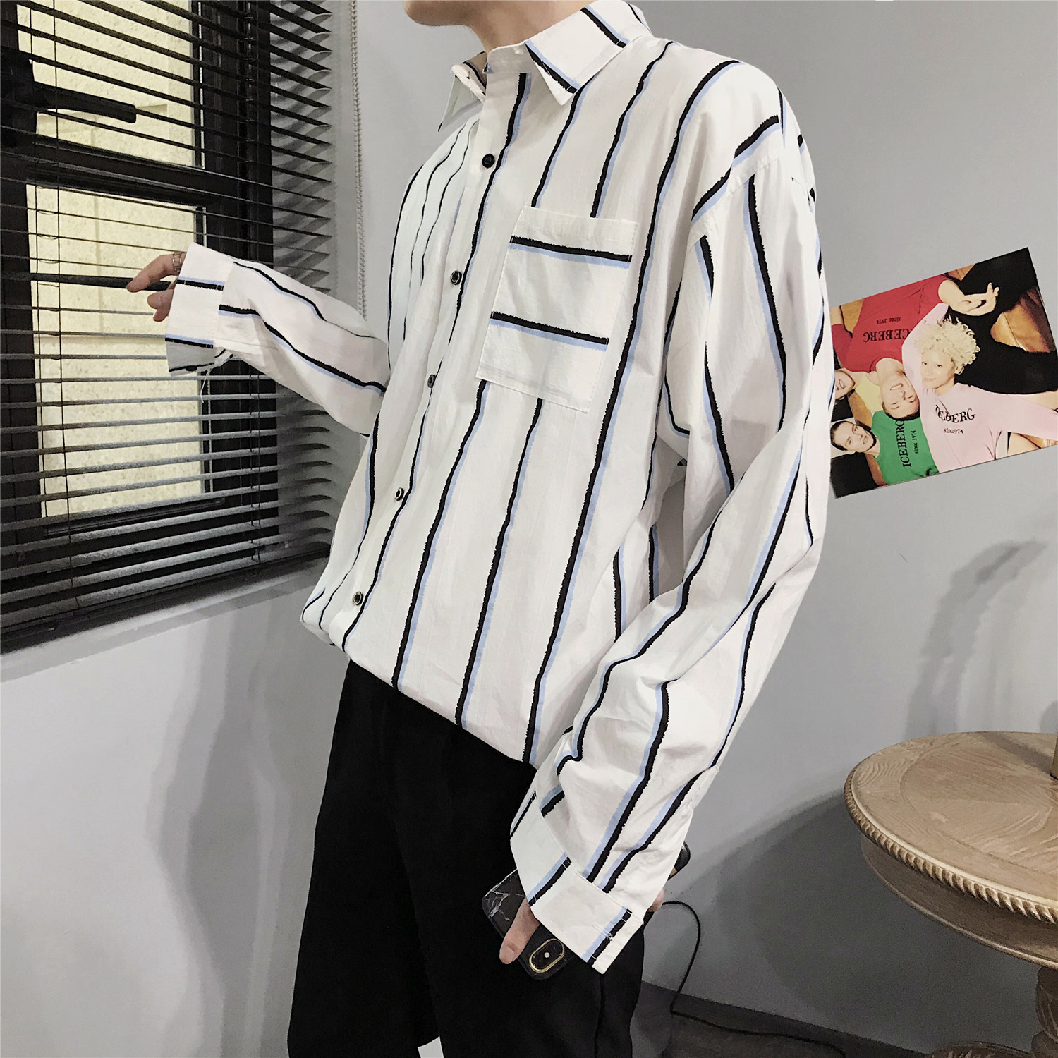 Men's Casual Fashion Loose Striped Shirt